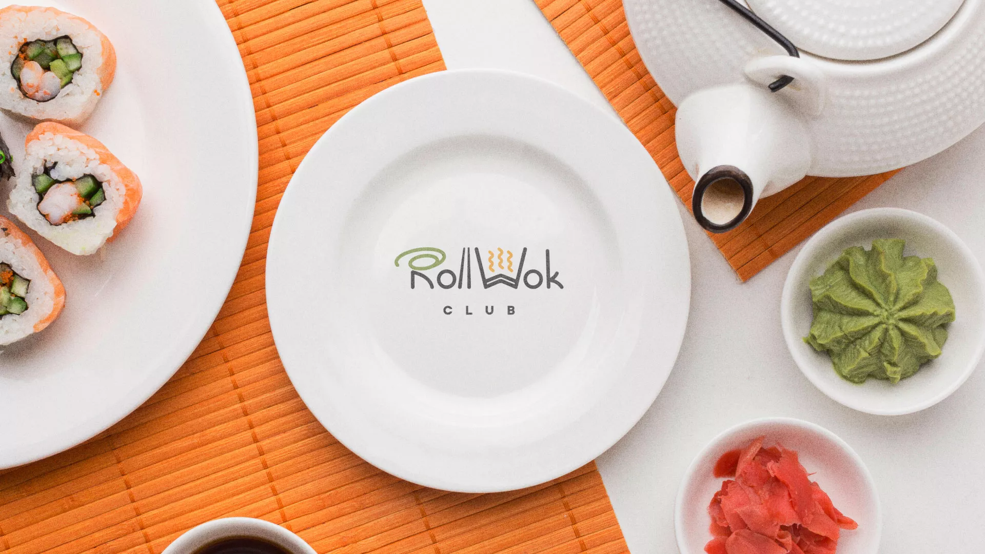 Разработка логотипа и фирменного стиля в Тольятти для суши-бара «Roll Wok Club»